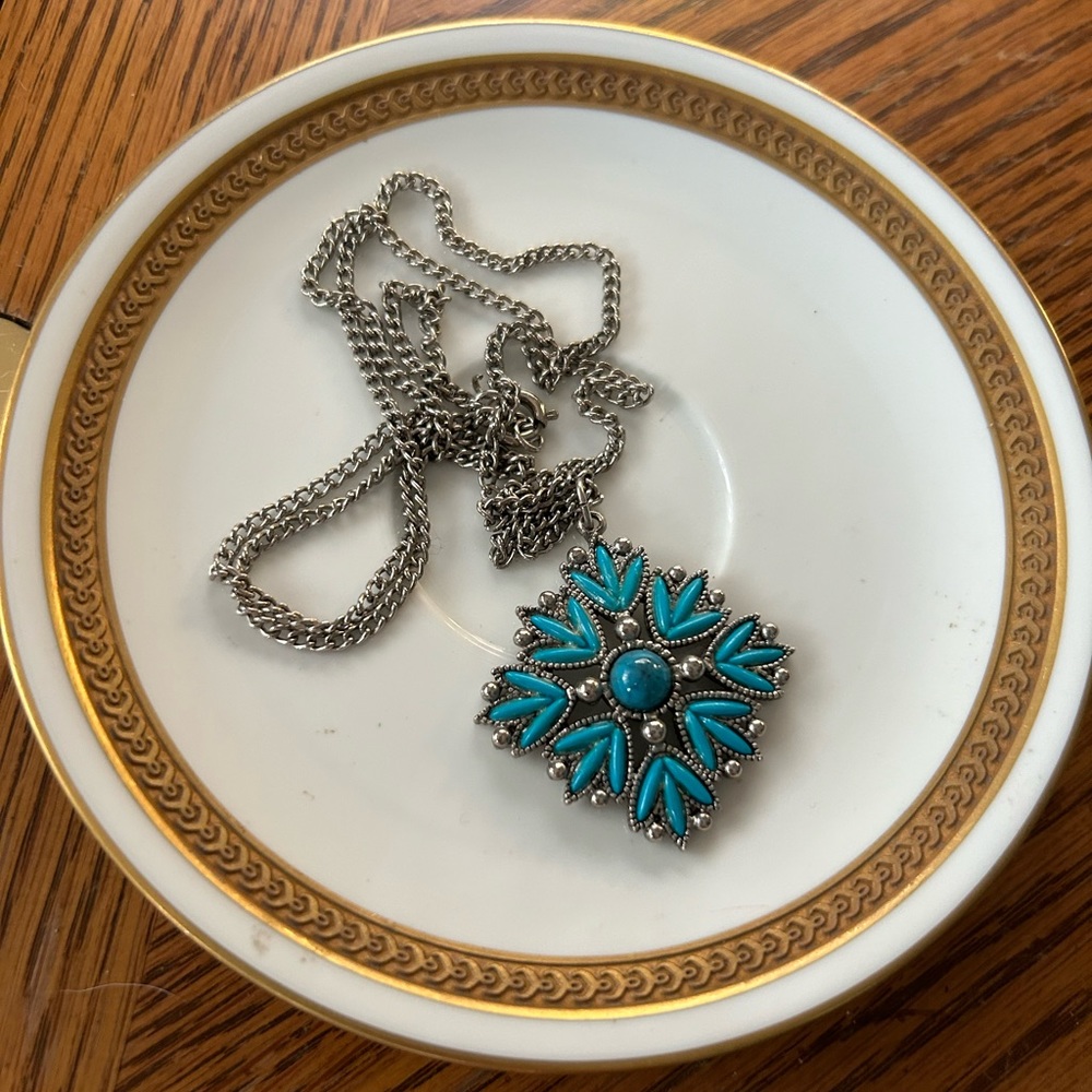 Vintage Needlepoint Turquoise Pendant Necklace